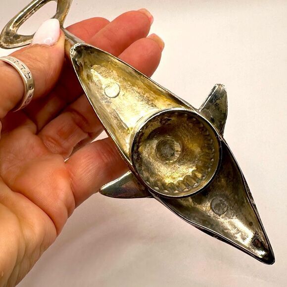 Vintage SILVER PLATED DOLPHIN BOTTLE OPENER OPENS METAL AND PLASTIC TWIST TOPS - Picture 2 of 3